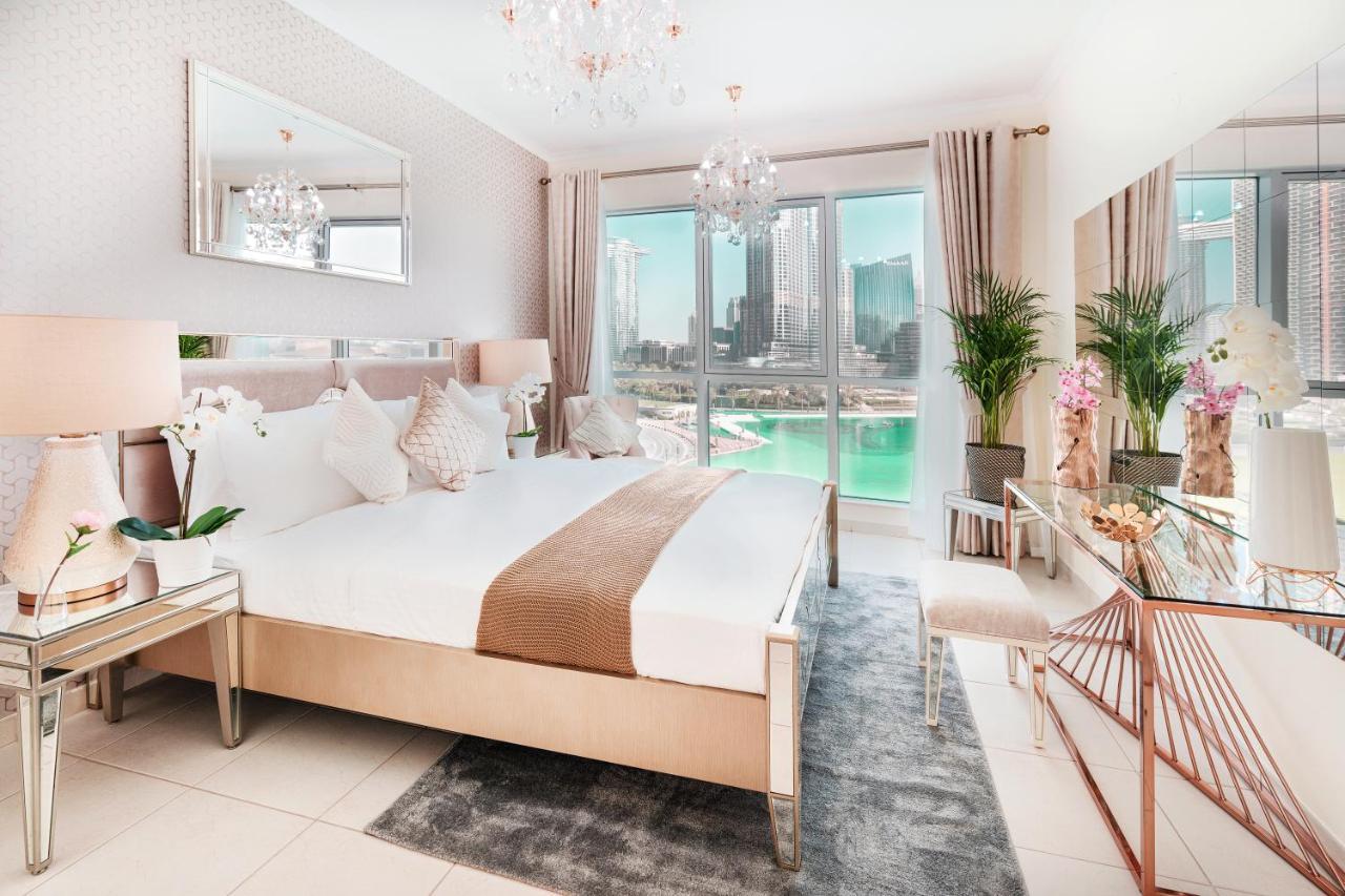 Elite Royal Apartment - Full Burj Khalifa & Fountain View - Brilliant - 2 Bedrooms & 1 Open Bedroom Without Partition Дубай Екстериор снимка
